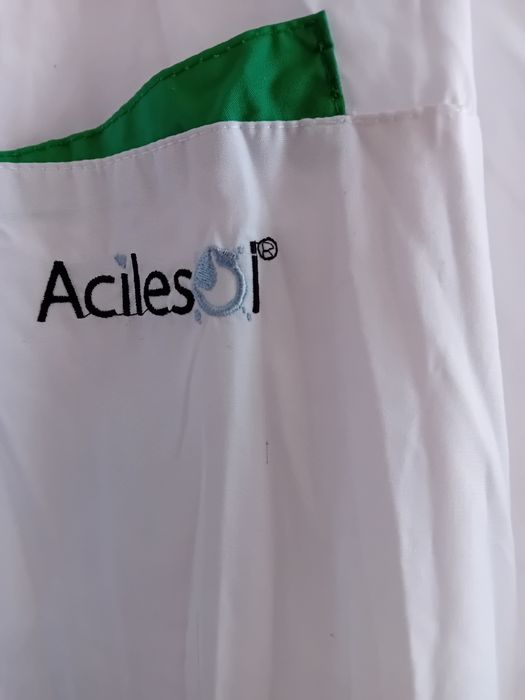 Бяла нова манта, размер Л