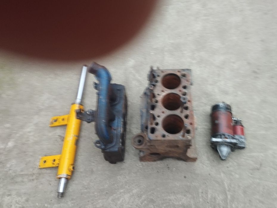 Bloc motor + chiulasa+electromotor+cilindru danfus