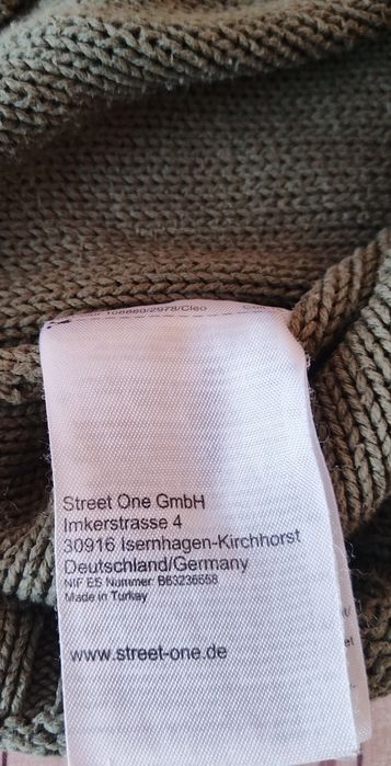 Пуловери  дамски