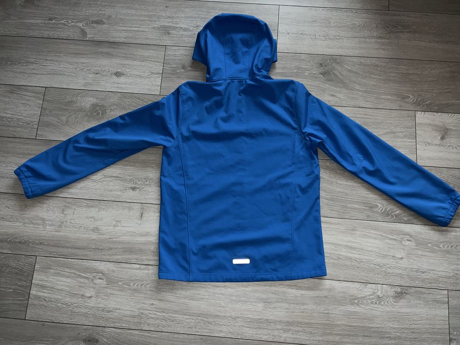 Vând geacă Icepeak