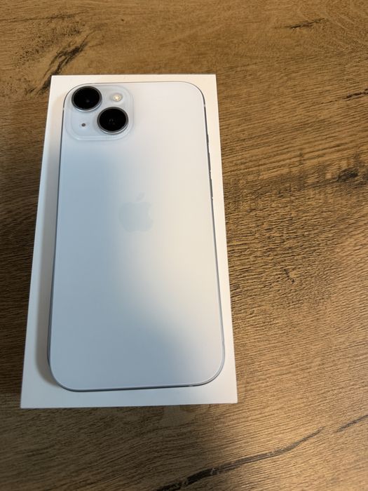 Iphone 15 blue 128gb с гаранция до 11.2026