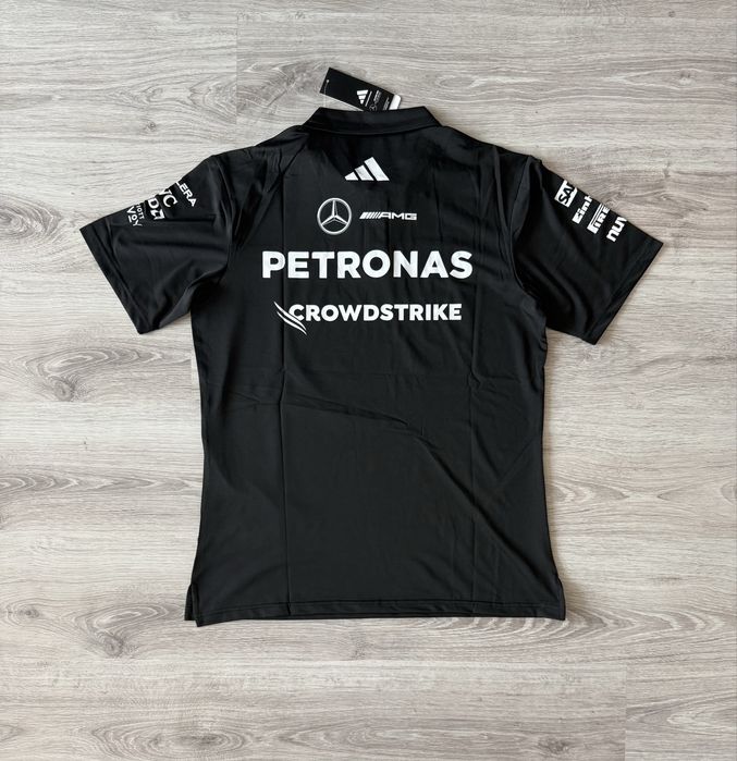 Red Bull Racing / Honda / Formula 1 / Ferrari / Mercedes AMG