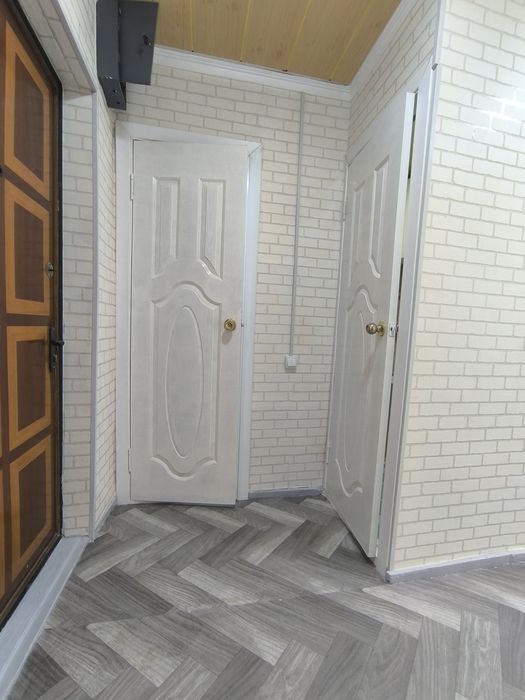 3х ком квартиру Спутник 9. На втором этаже новый евро ремонт огород