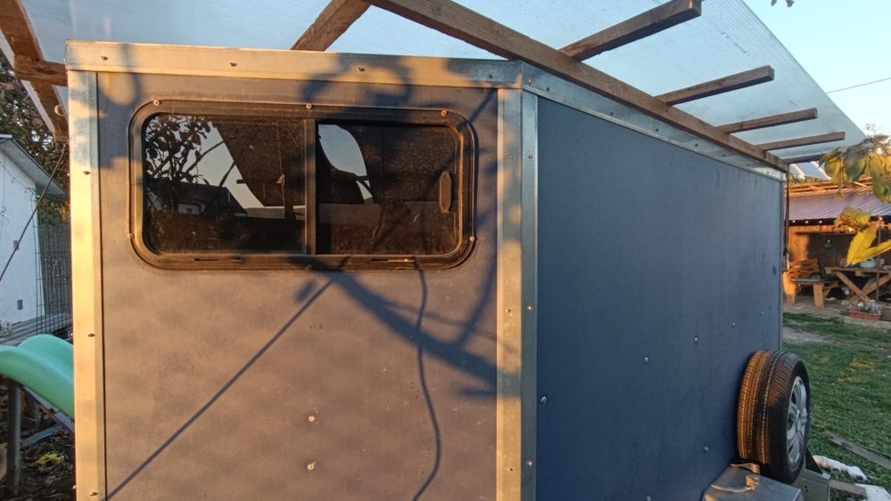 Vând minirulota/remorca 750 kg cu sistem fe frânare Gilau • OLX.ro
