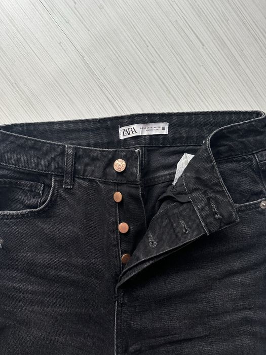 Дънки Zara в синьо и черно