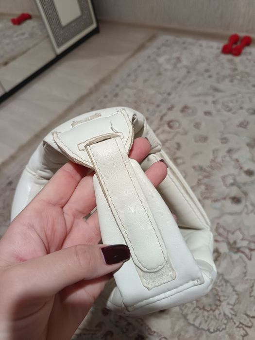 Продам Шлем для каратэ