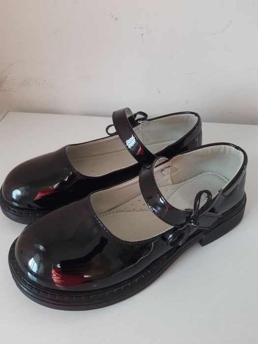 Туфли для девочки