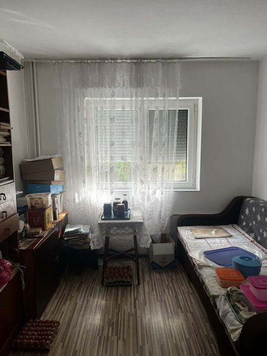 Apartament patru camere