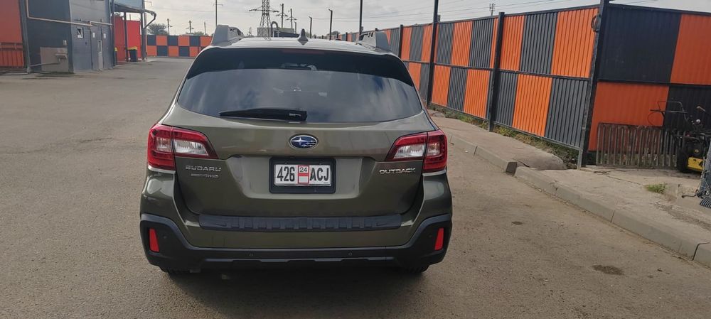 Продам Subaru Outback 2019
