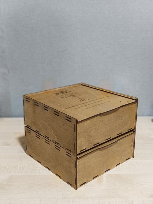 Подарочные деревянные коробки