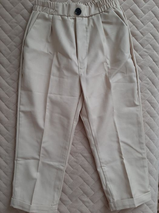 Продам очень красивый костюм