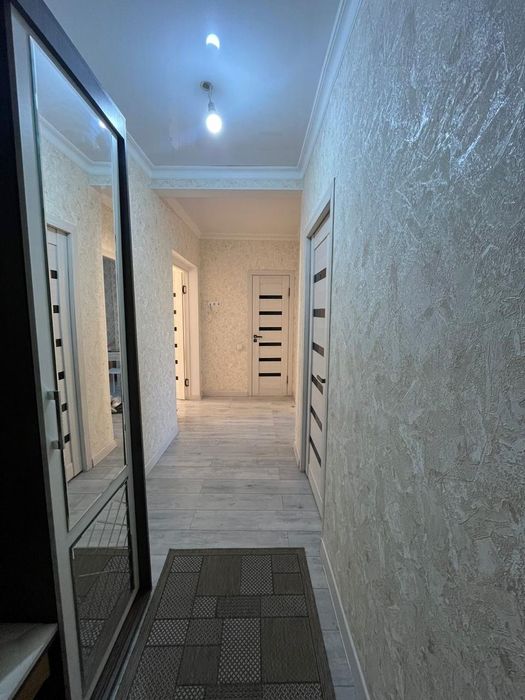 Продам 2х комнатную квартиру в 6 микрорайоне Болашак.