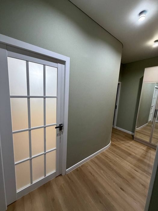 Новостройка Юнусабад 13кв 2/5/8. 50м² Новый ремонт