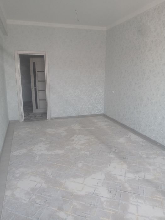 Yaqinda remont qilingan hali hechkim yashamagan