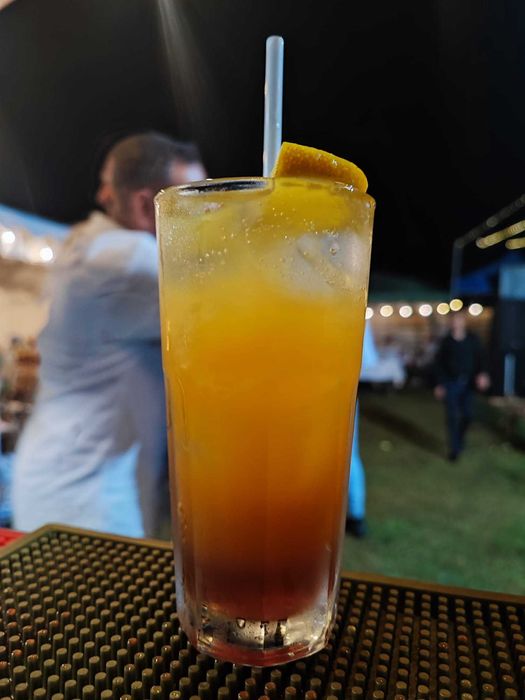 Cocktail bar  si tort de shot
