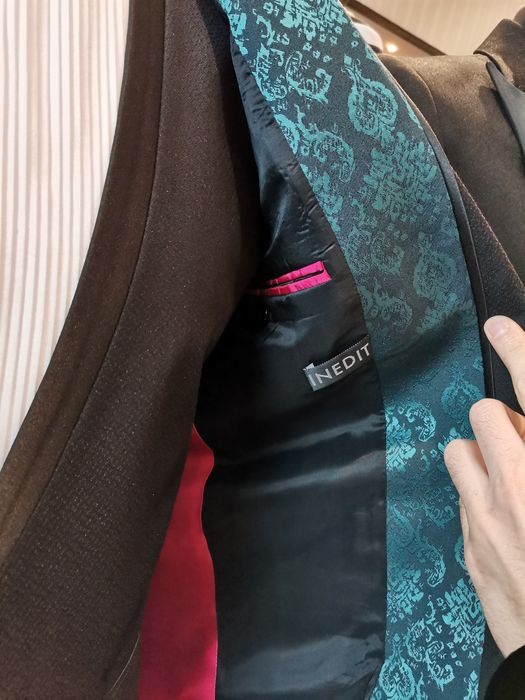 Vând sacou-smoking/costum ocazii + vesta măsura 48.