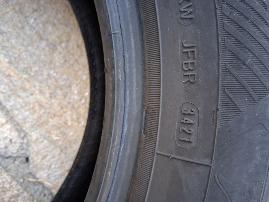 205 60 16 Goodyear 92H