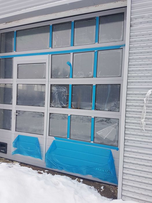 Секционные ворота промышленные