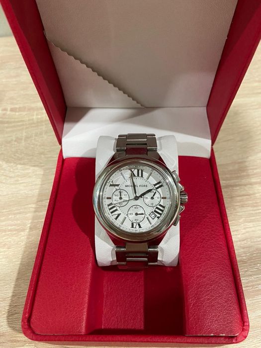 Часы Michael Kors