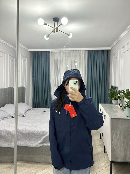 Ветровка Nike