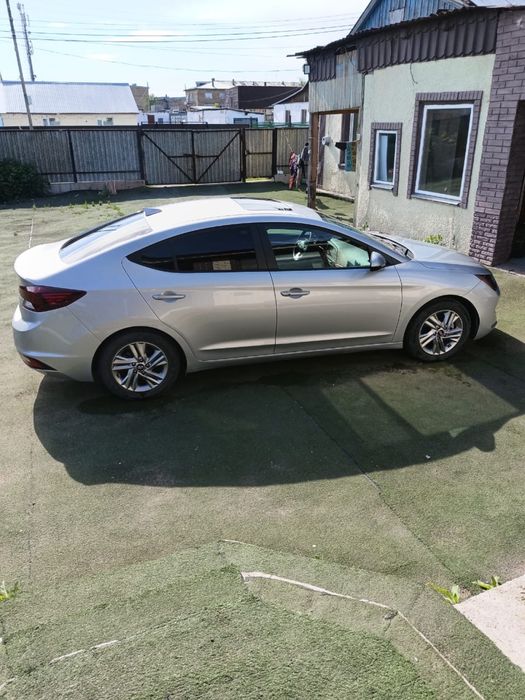 Hyuidai Elantra 2 о.д.