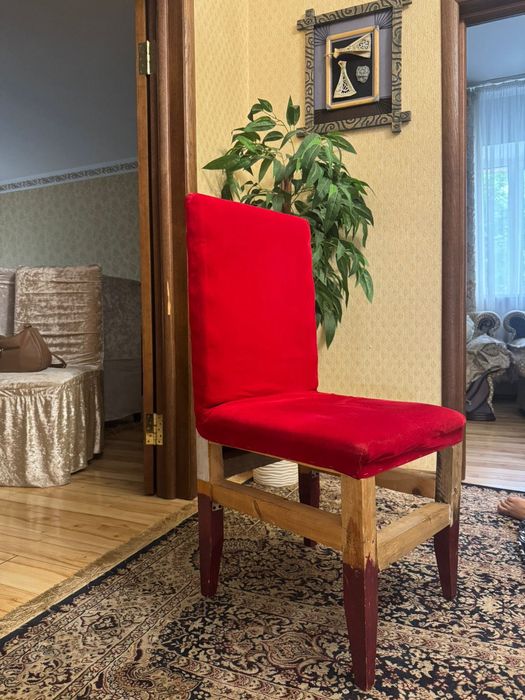 Стулья банкетные 65шт