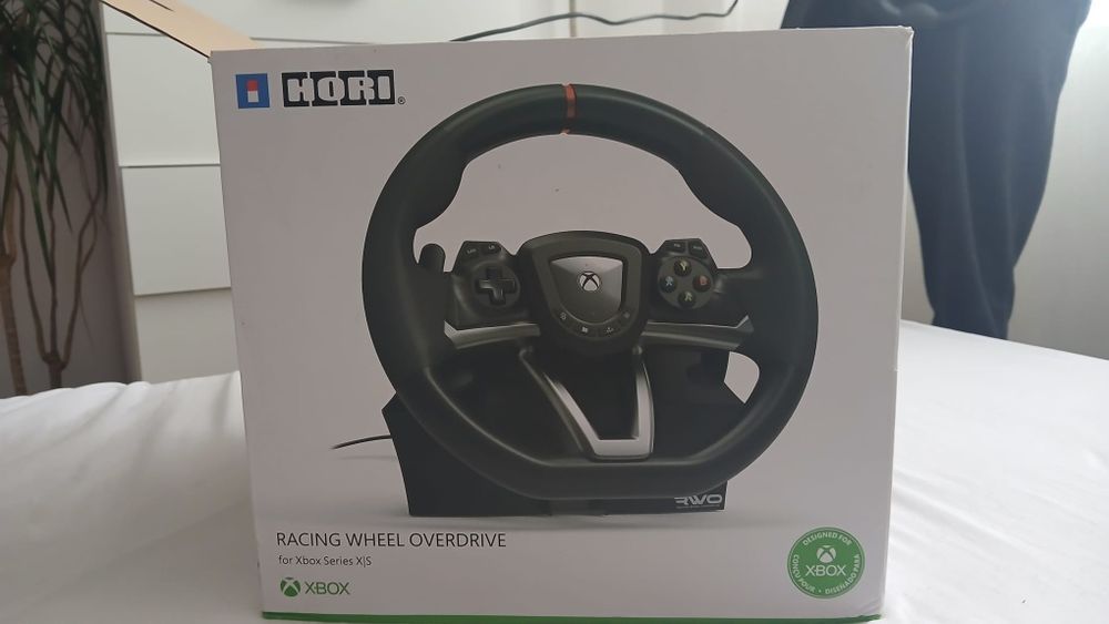 Volan gaming  PC, Xbox, cu pedale