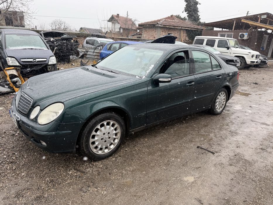 Мерцедес W211 2.2 дизел автоматик само на части
