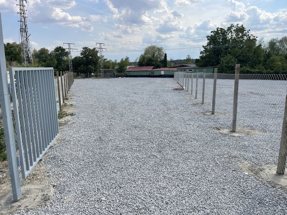 Дава се под наем Парцел в Шумен, Басейна - 1000 кв.м за 765 € - Снимка #3