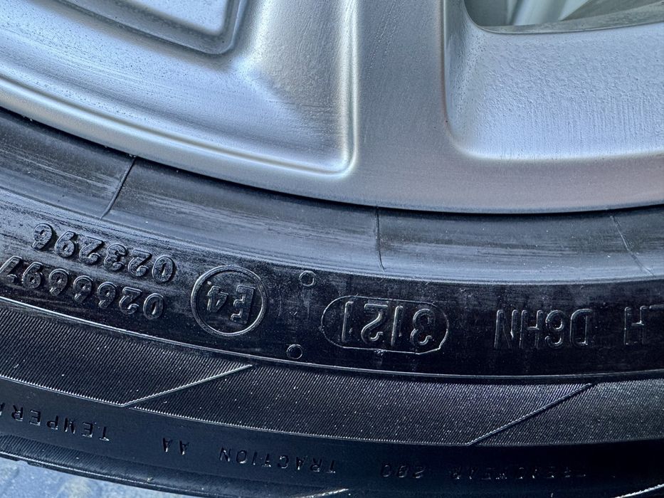 Оригинальные диски от Porsche Macan