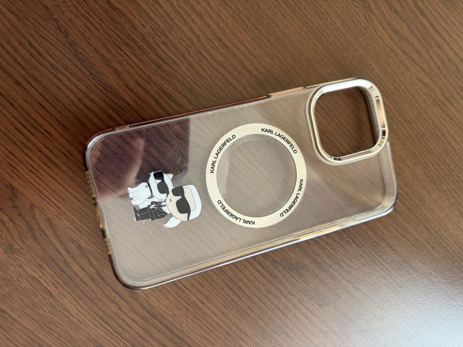 Huse pentru IPhone 13 Pro Max