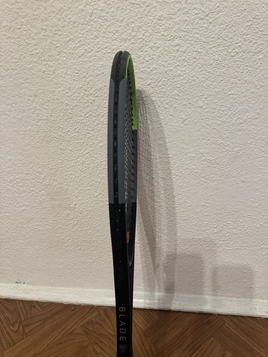 Racheta Wilson Blade 98S v7