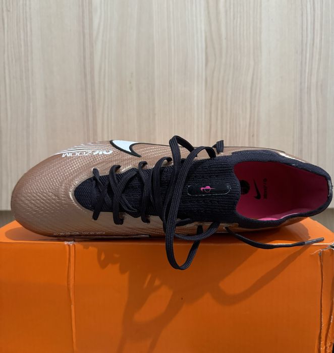 Продам бутсы nike air zoom