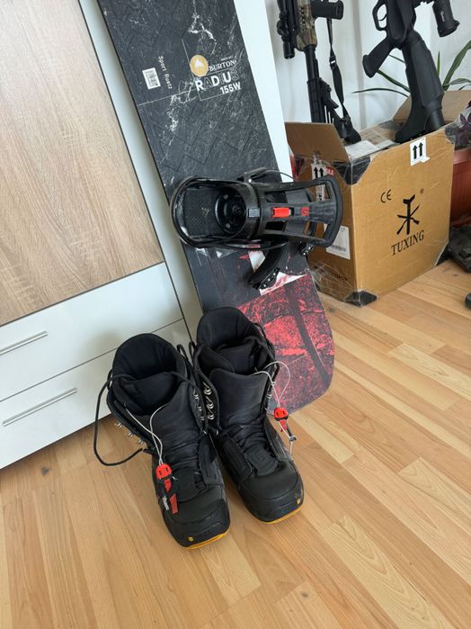 сноуборд с обувки  BURTON