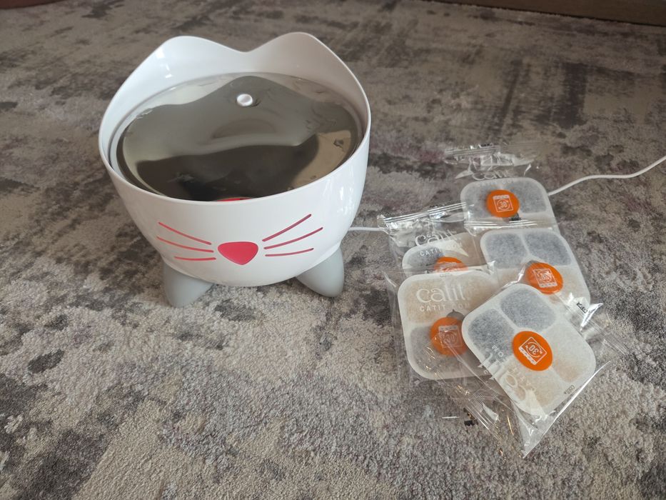 Fantana de baut pt pisici din otel inoxidabil + 6 filtre de carbune