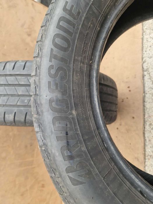 2 Bridgestone R17 215/60 Летни гуми  DOT1322