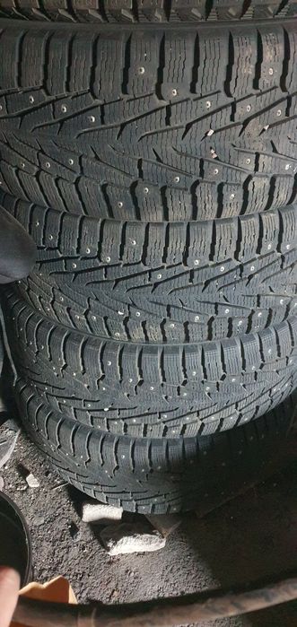265/ 60 R18  нокиан 7 в идеале