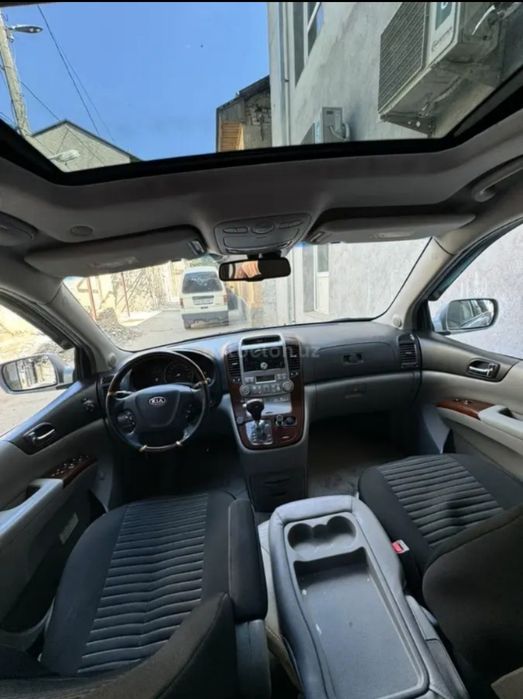 Kia Carnival 2006