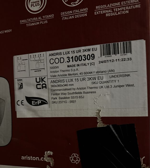 Ariston Andris Lux 15 UR 3 kW EU компактен бойлер. НОВ!