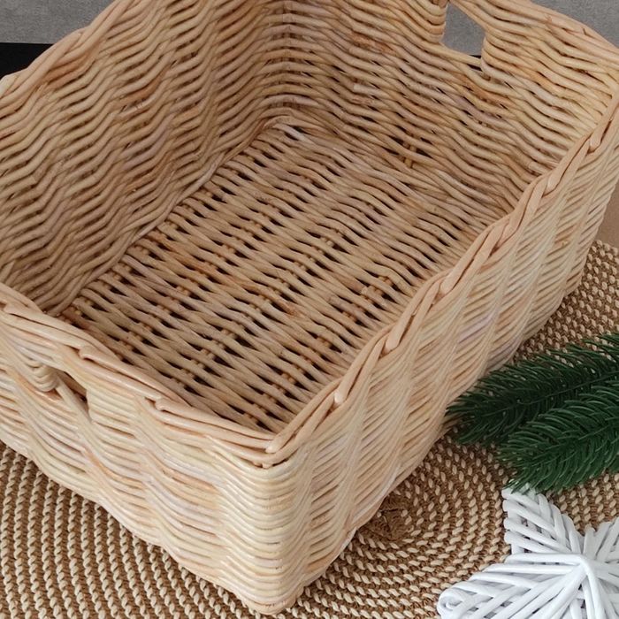 Плетёная корзина