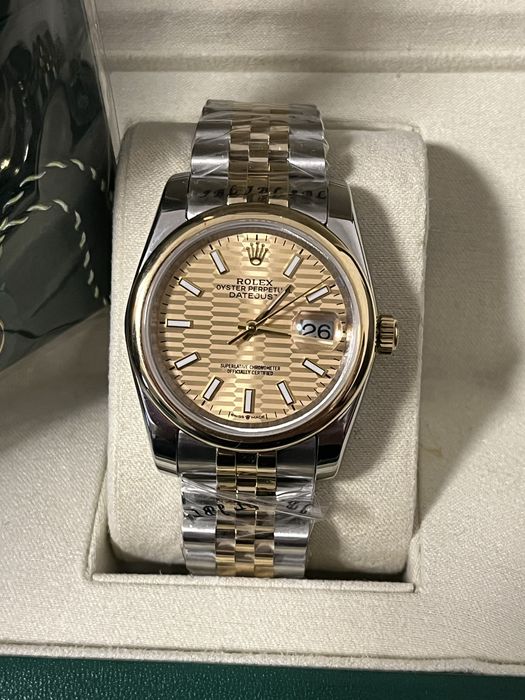 Rolex Date-Just Gold
