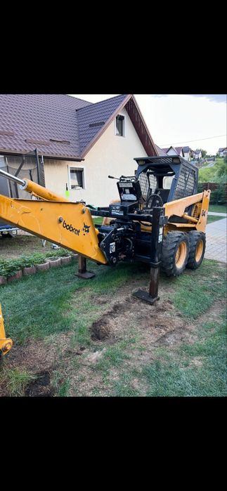 Mini incarcator escavator Bobcat 753