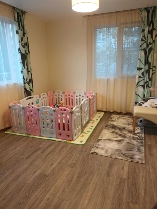 Продавам детска кошара