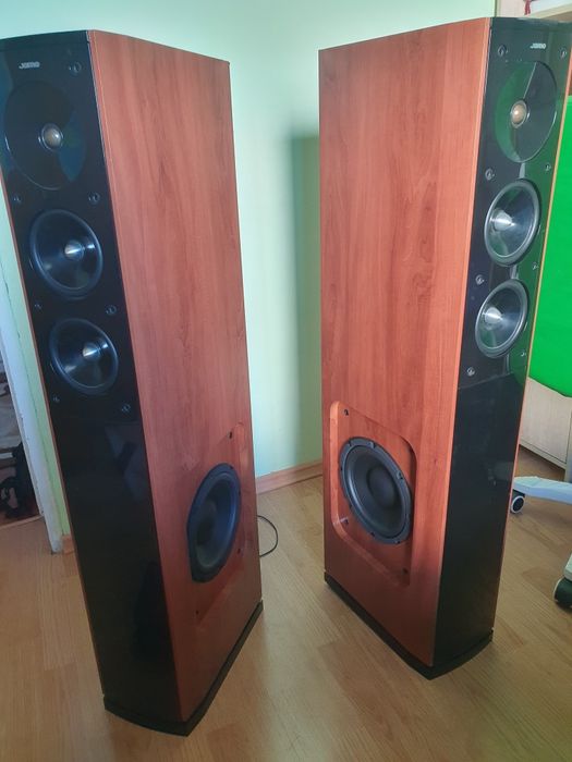 Boxe coloana 3 cai Bass Reflex Jamo s 606 210 watti