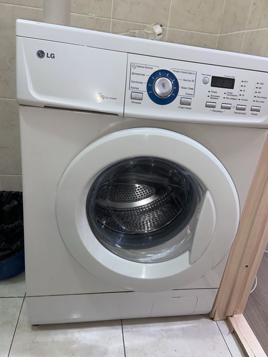 Продам стиральную машинку автомат