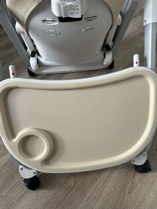 Стульчик для кормления IVOLIA бежевый