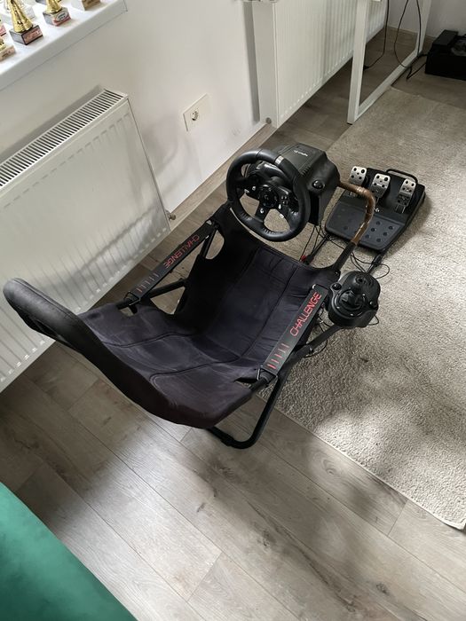 Volan Logitech G920 pentru Xbox si PC + playseat