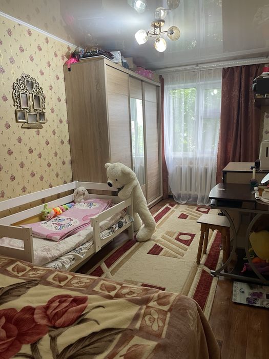 Продам 2х комн квартиру