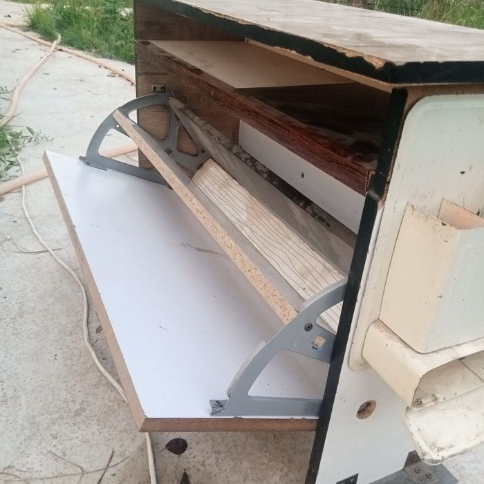 Обувная полка. Компактная, вместительная.