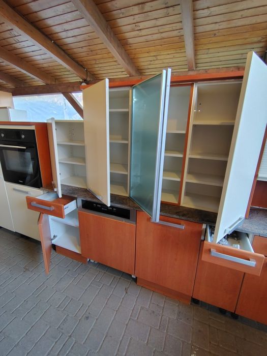 Mobila bucătărie DanKüche cu electrocasnice Neff/Bauknecht